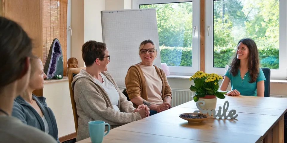 Ayurveda Massage Ausbildung in Bad Meinberg - Sabin Steenbuck - Ayurveda Expertin Ayurveda Massage Ausbildung in Bad Meinberg - Sabin Steenbuck - Ayurveda Expertin